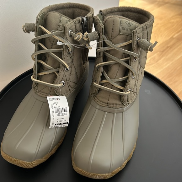Sperry saltwater quilted boot size women 7 - Picture 2 of 4